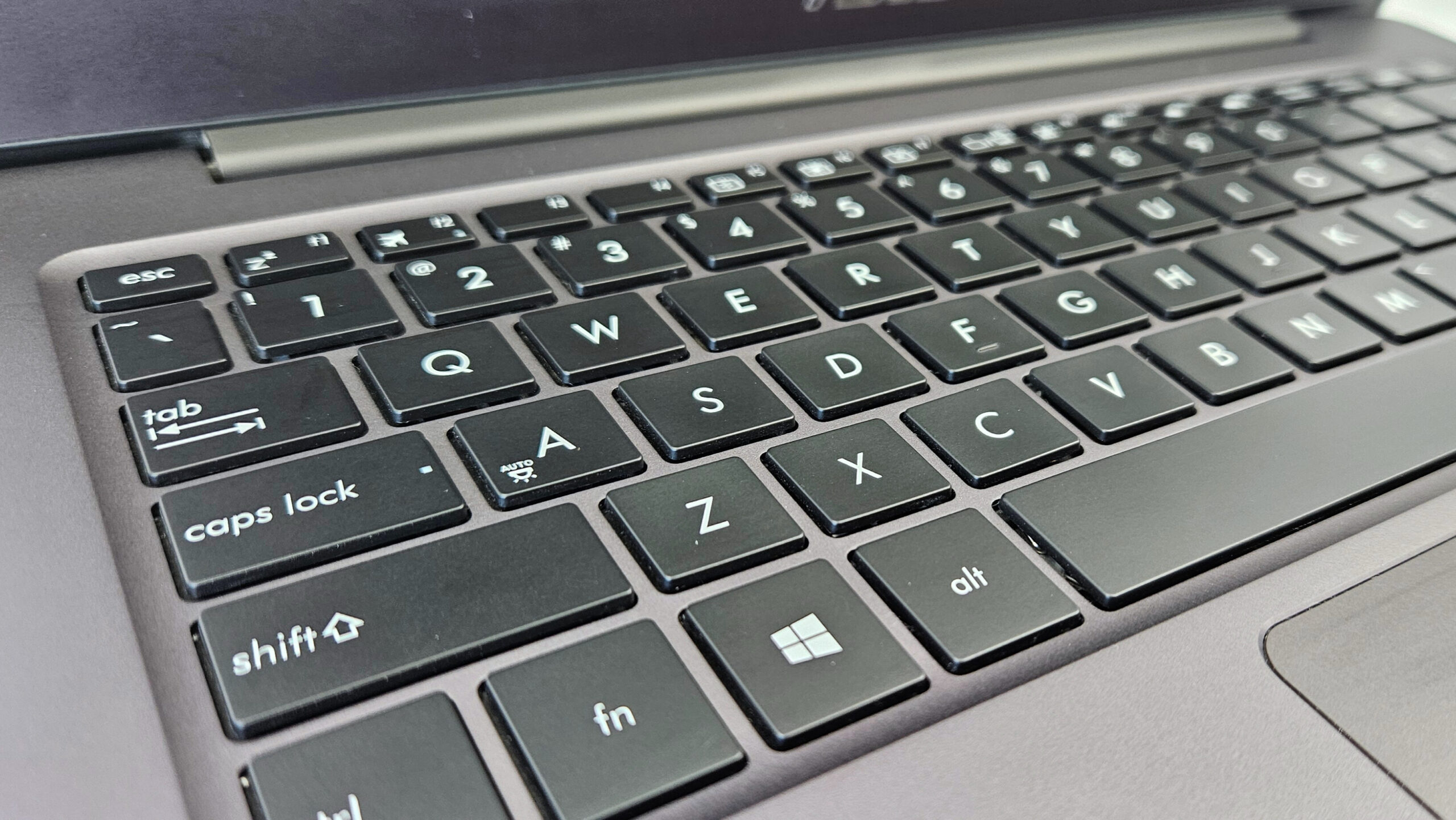 b851bd7c-f0a4-422e-b594-0c91fdd68b6e