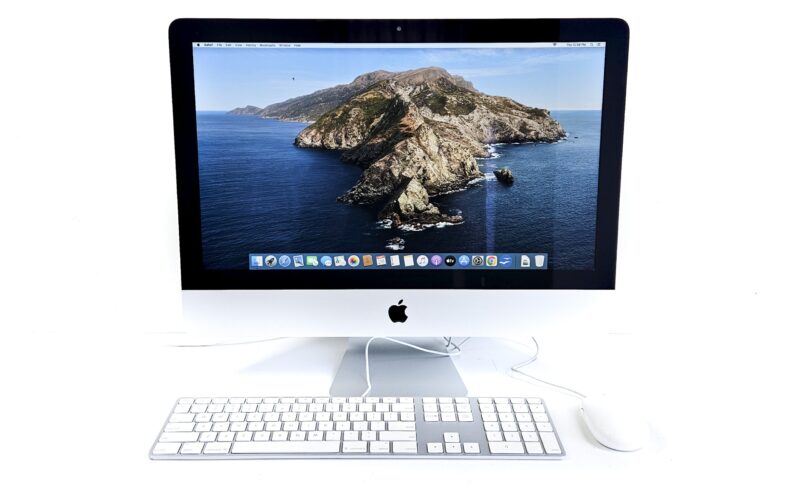 Apple iMac 21.5-inch Late 2013 with Apple accessories - Thunder Store