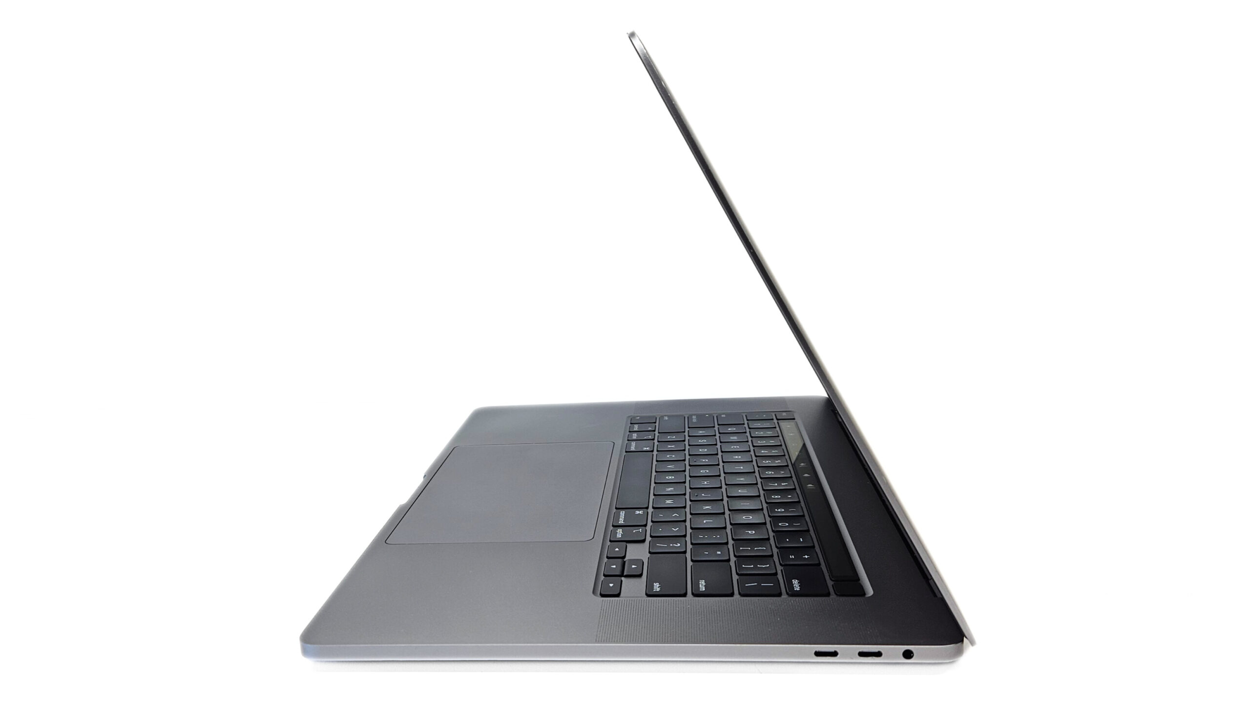 d04c05e0-e5f6-4d05-9b3f-c81ca822c71b