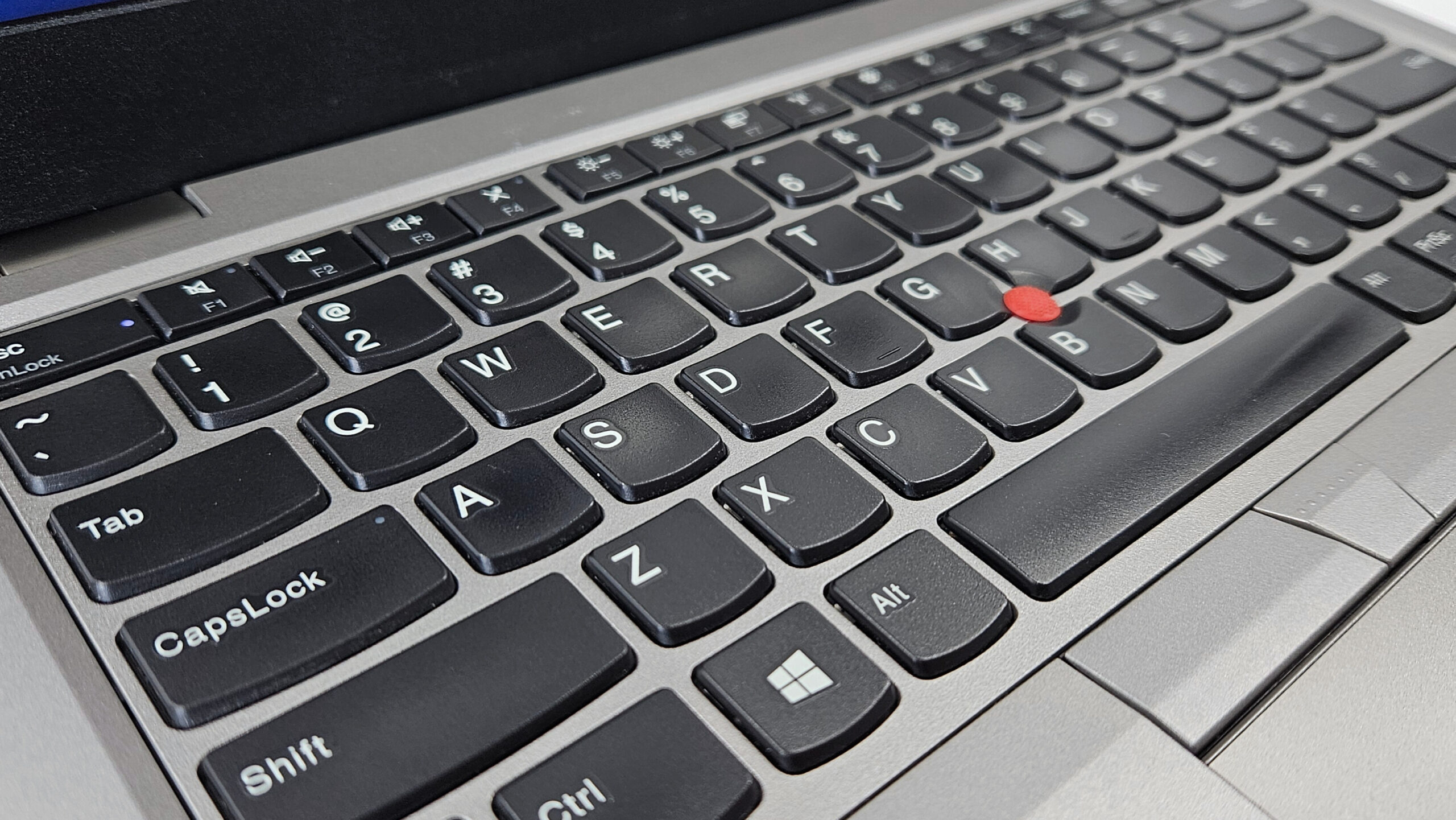 d0faccaf-0139-4bb1-877e-43f01d809d27